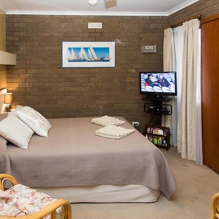 Sandpiper Holiday Apartments Lakes Entrance Dış mekan fotoğraf