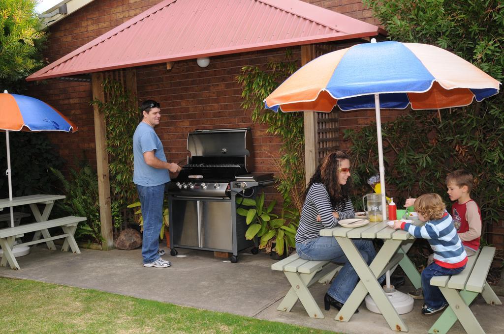 Sandpiper Holiday Apartments Lakes Entrance Dış mekan fotoğraf