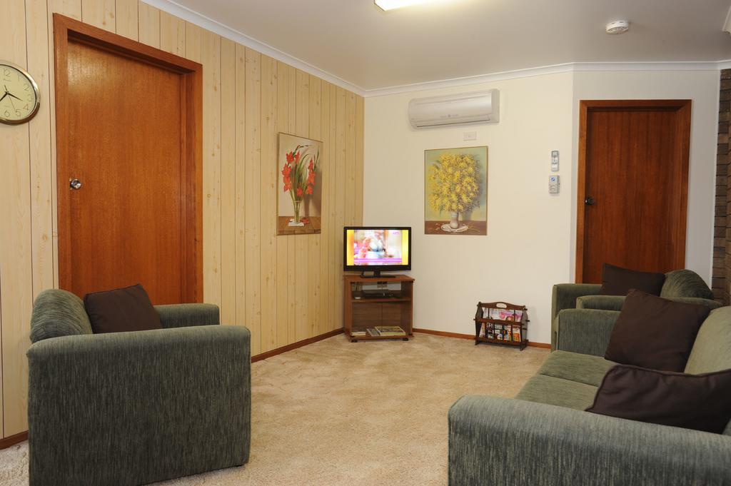 Sandpiper Holiday Apartments Lakes Entrance Dış mekan fotoğraf